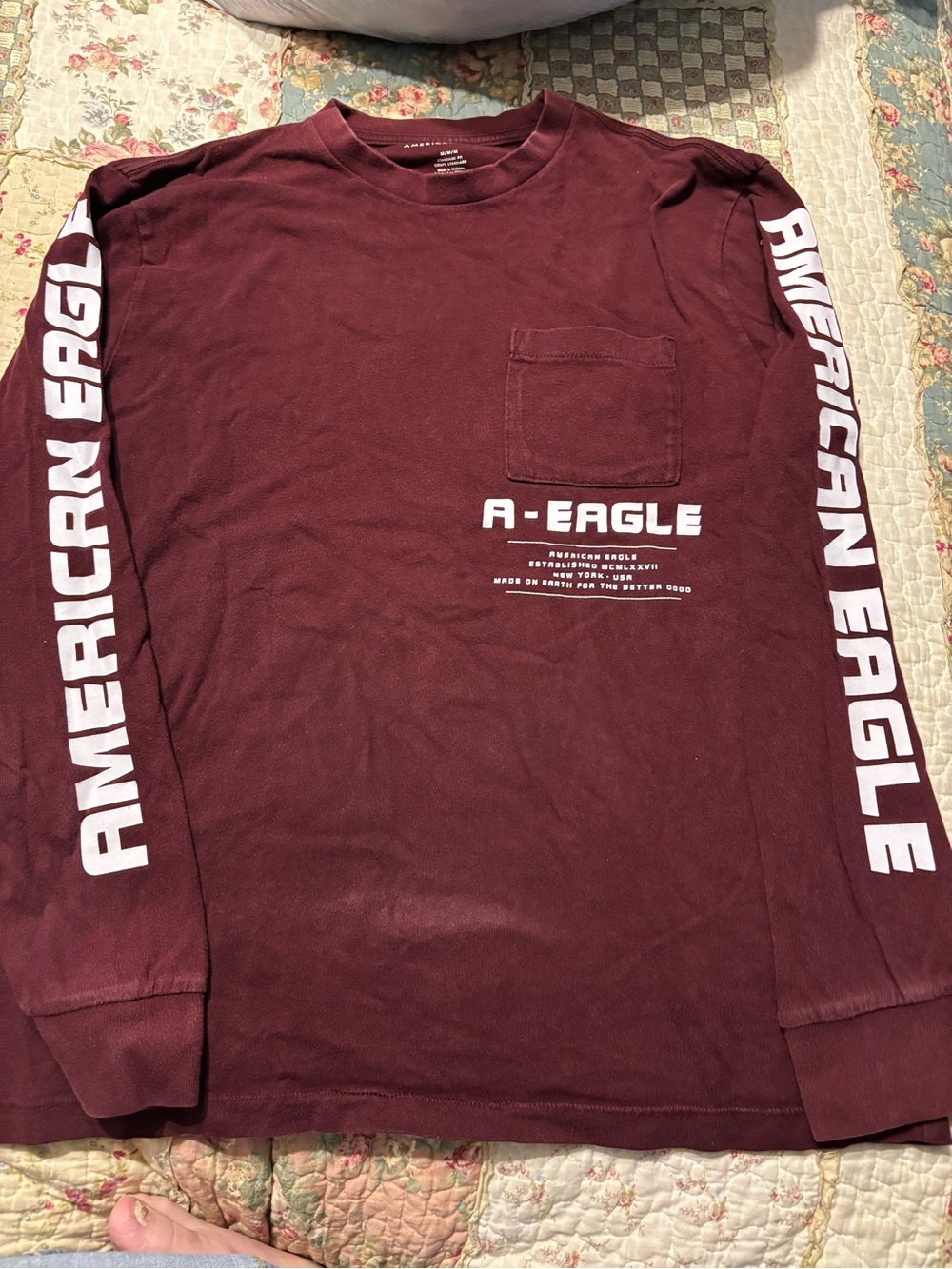 American Eagle Outfitters Men's Long Sleeve Pocket Tee - Medium